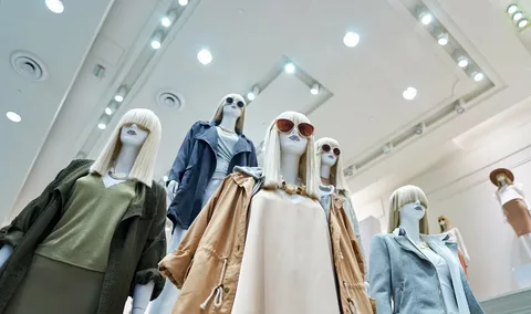 Fast Fashion Movement: Understanding Its Growth and Ethical Issues