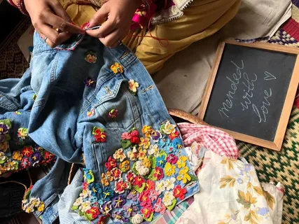 2024 Look book: Merging Essentials of Zero Waste Wardrobe with Vintage Street Style
