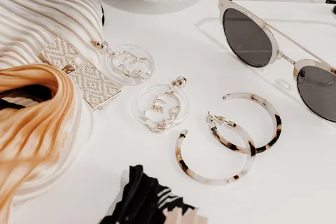 Accessorizing 101: Transform Your Look with Simple Yet Stunning Add-Ons