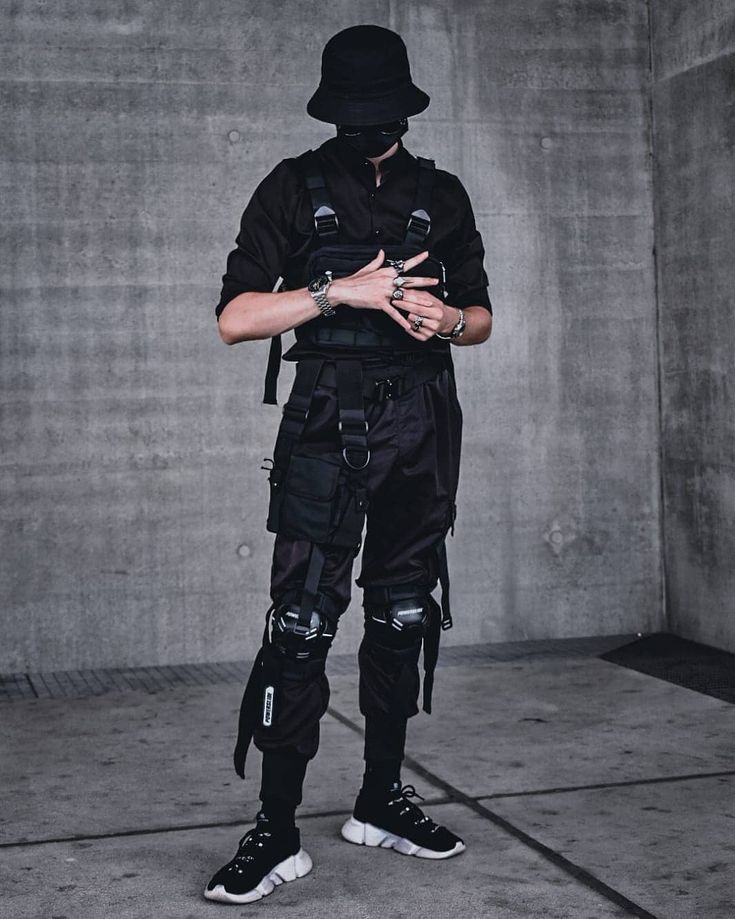 The New Age Fashion – Comfortable And Functional With A Tech Twist